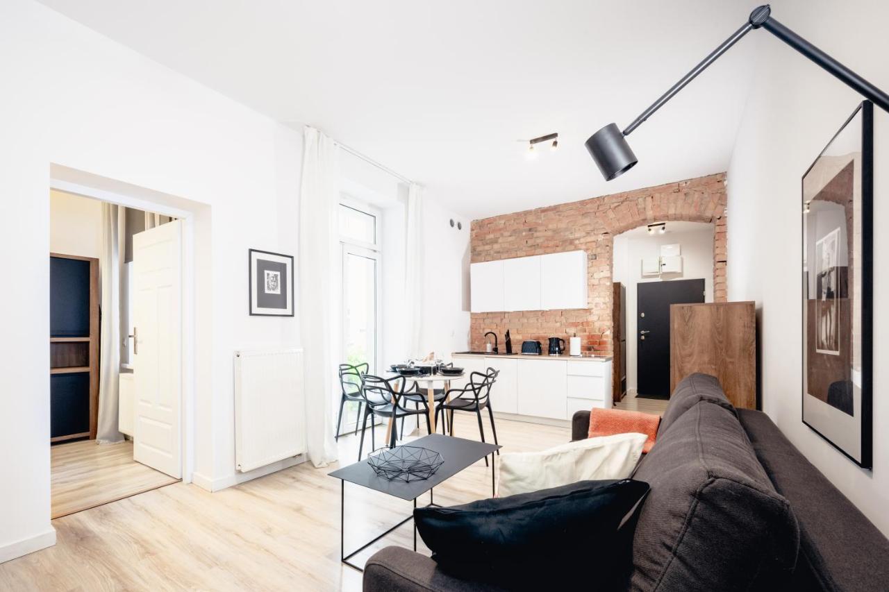 Apartamenty Pamiatkowa 11, 2 Rooms, Self Check In 24H Poznan Dış mekan fotoğraf