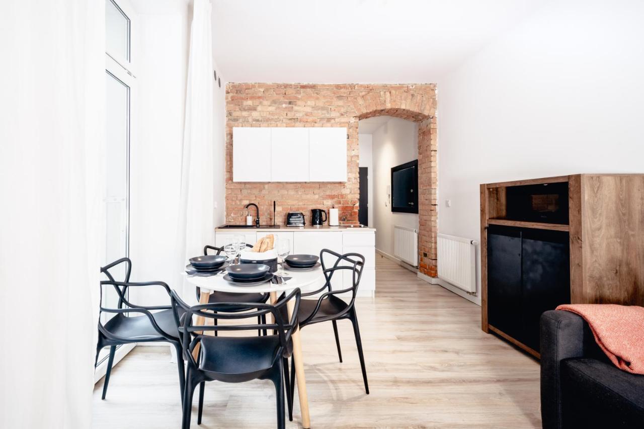 Apartamenty Pamiatkowa 11, 2 Rooms, Self Check In 24H Poznan Dış mekan fotoğraf