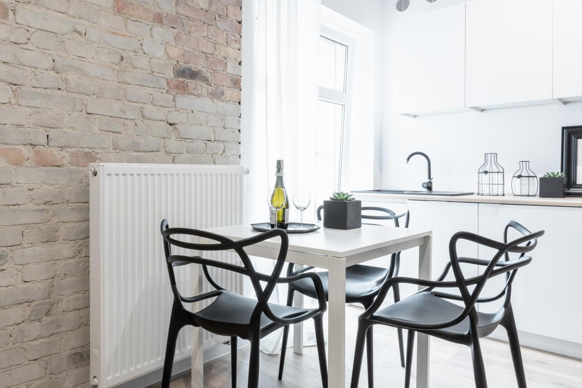 Apartamenty Pamiatkowa 11, 2 Rooms, Self Check In 24H Poznan Dış mekan fotoğraf