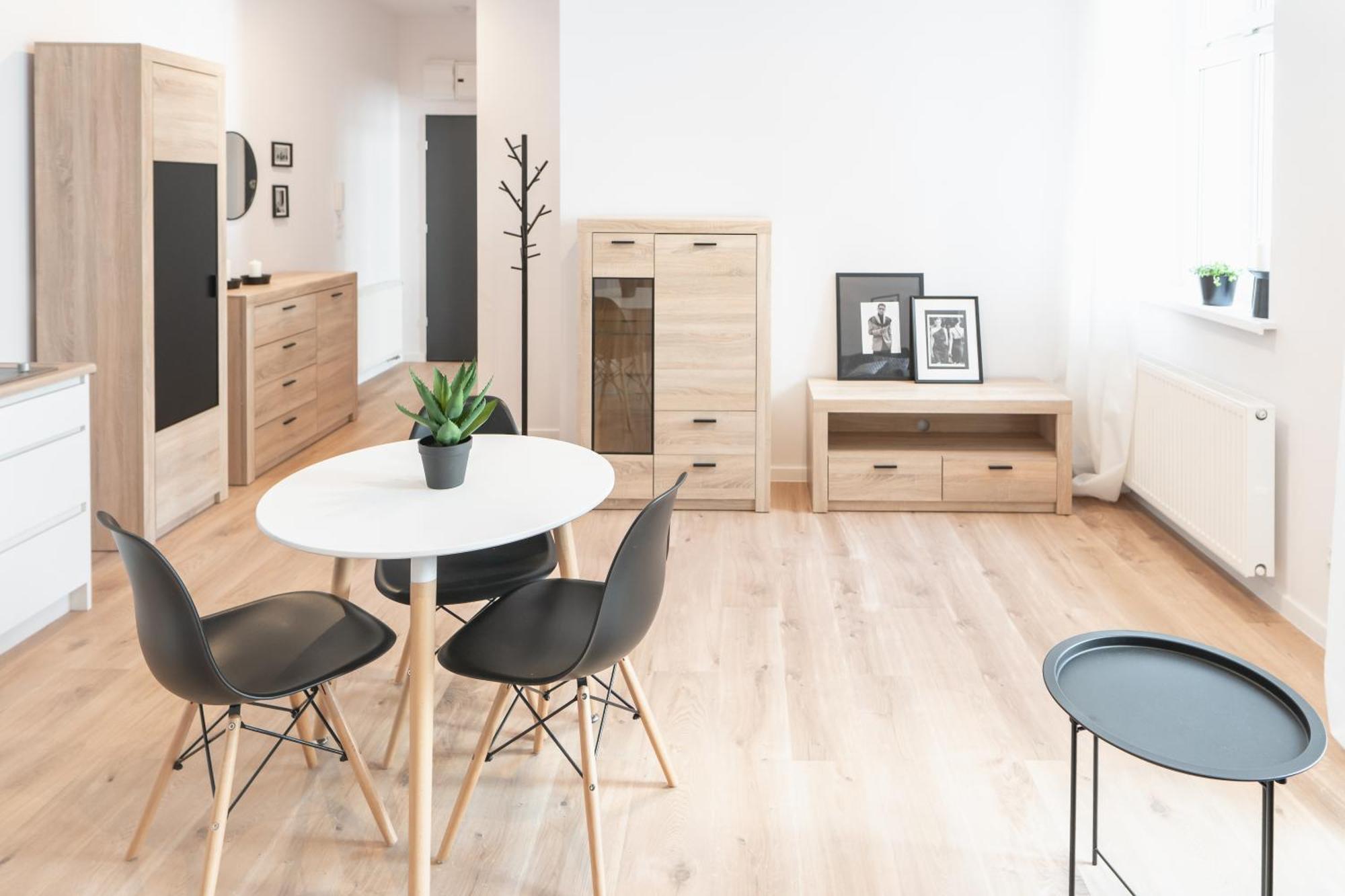 Apartamenty Pamiatkowa 11, 2 Rooms, Self Check In 24H Poznan Dış mekan fotoğraf